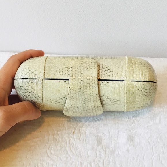 Genuine PYTHON Handbag Clutch***W/ Chain**$489 - Picture 2 of 7